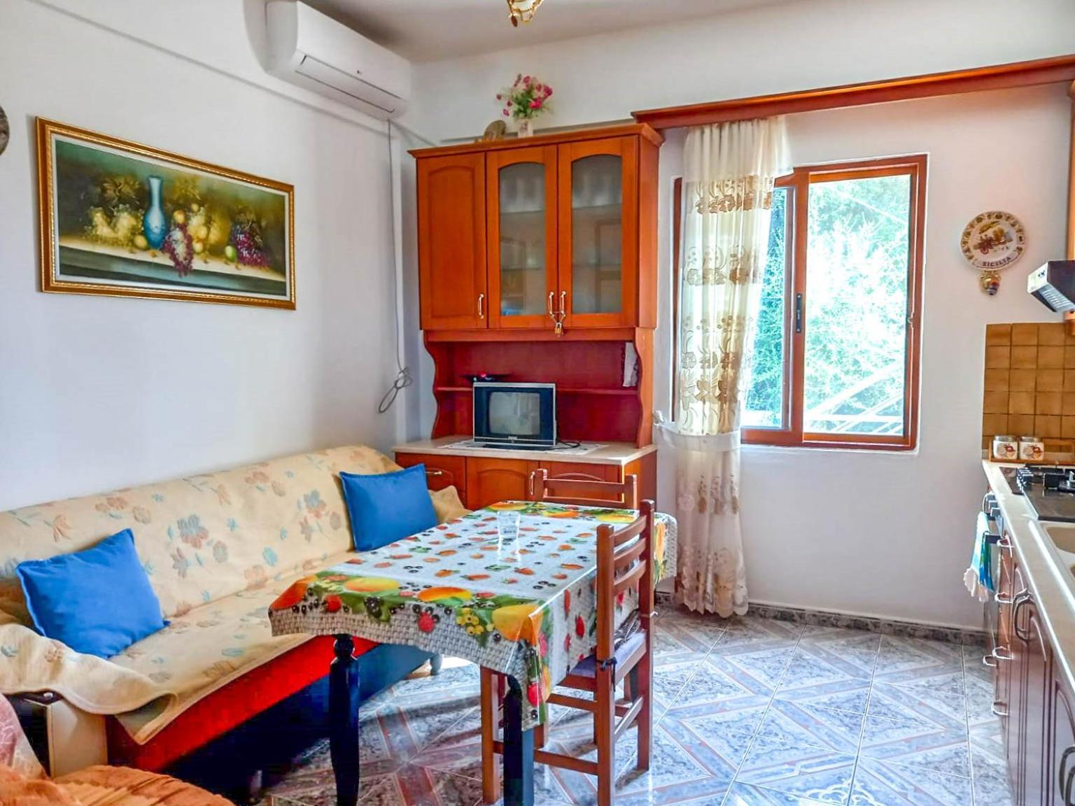 Sea View Apartments Vlore Bagian luar foto